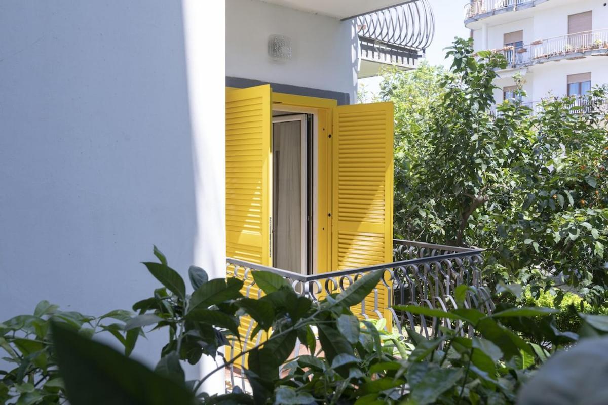 Apartment Sorrentovibes - Modern With Terrace, Swimming Pool&tennis Sorrento