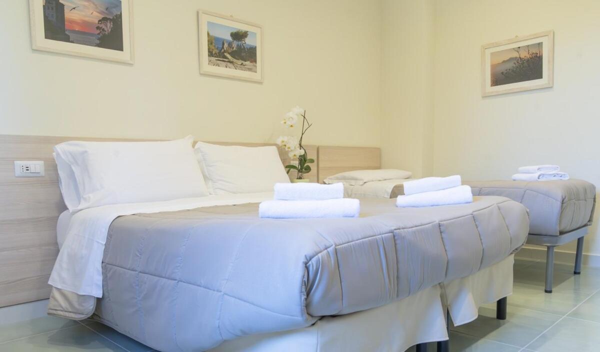 Sorrentovibes - Modern With Terrace, Swimming Pool&tennis Apartment