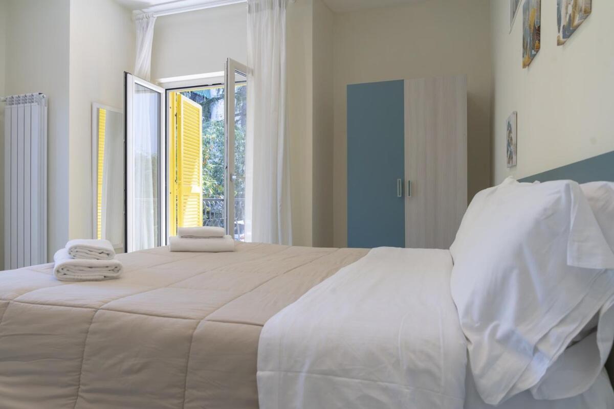 Sorrentovibes - Modern With Terrace, Swimming Pool&tennis * Sorrento