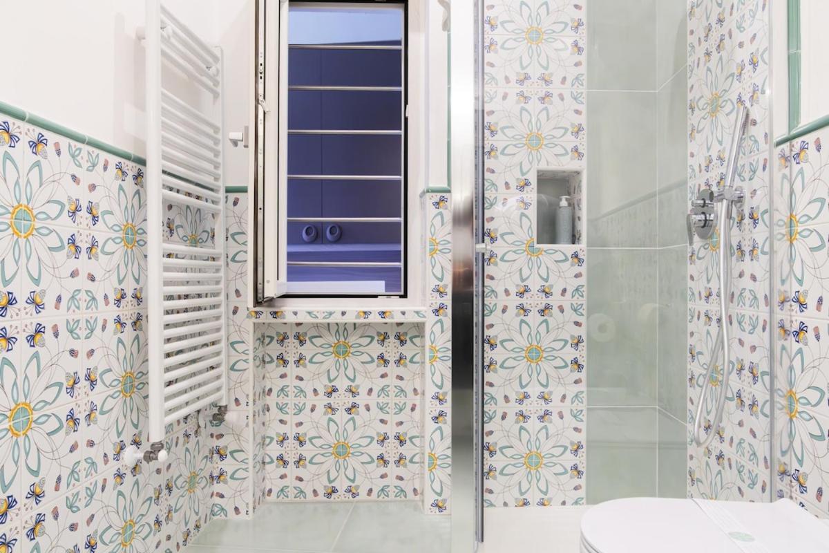 Sorrentovibes - Modern With Terrace, Swimming Pool&tennis Appartamento